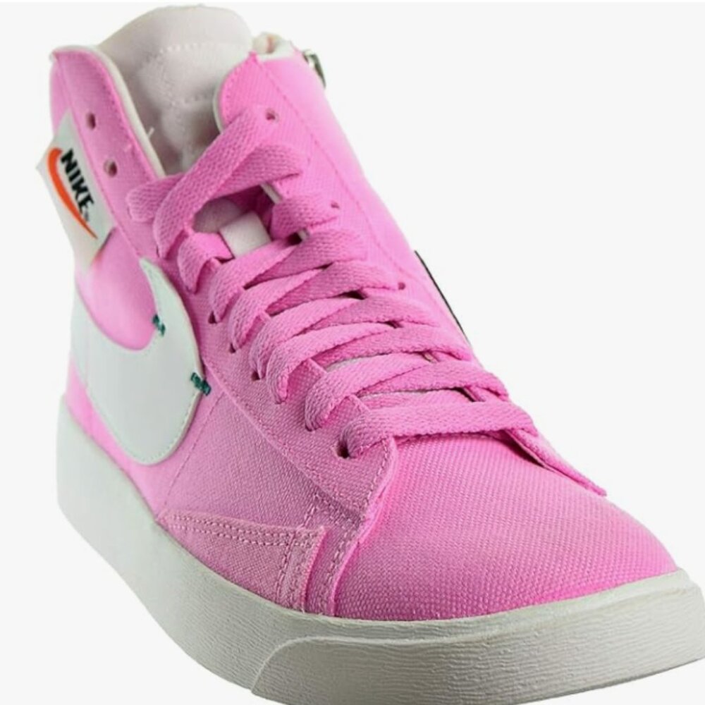 NIKE Women's W Blazer Mid Rebel Basketball Shoes